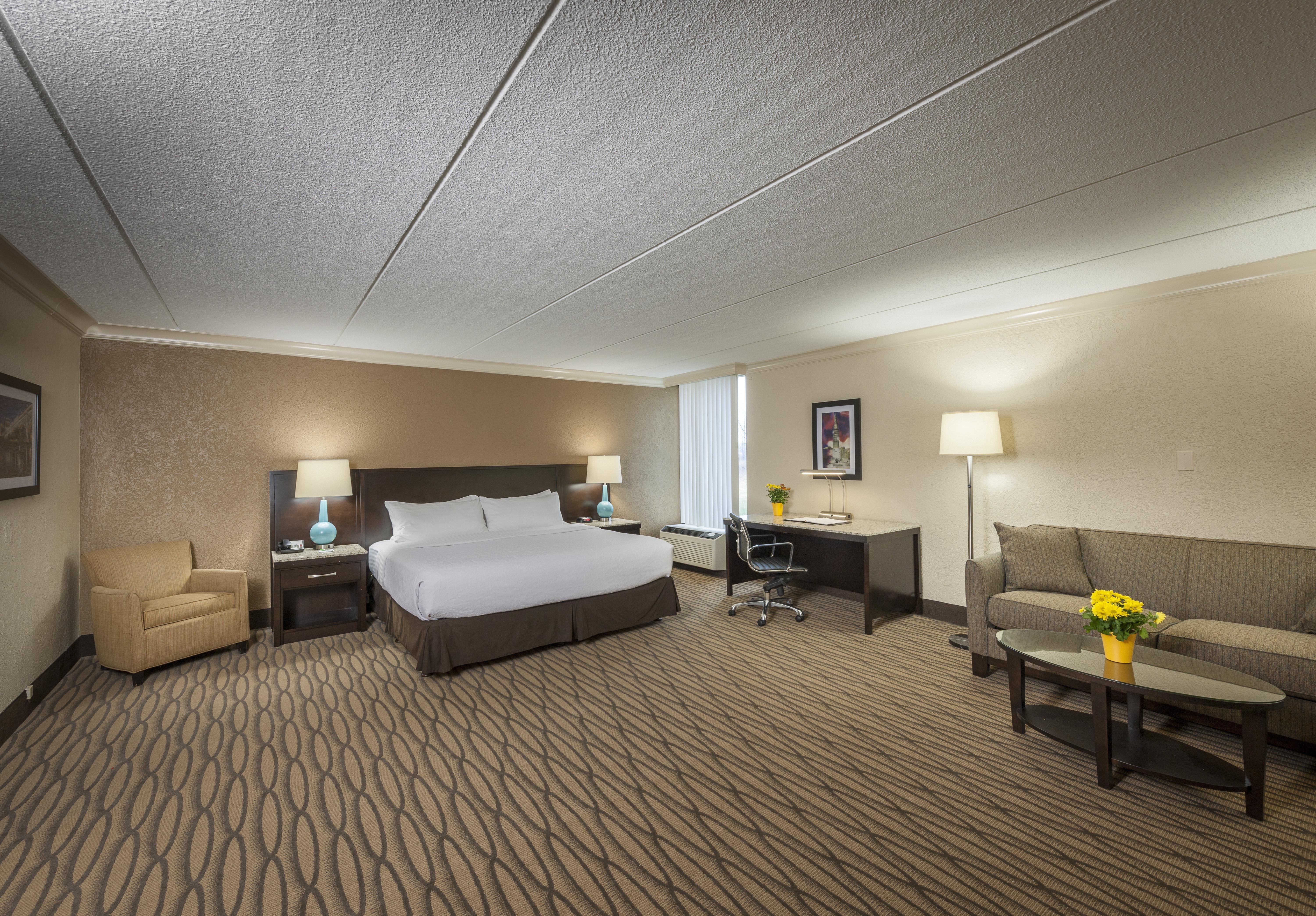 Best Western Plus Strongsville Cleveland Exterior photo