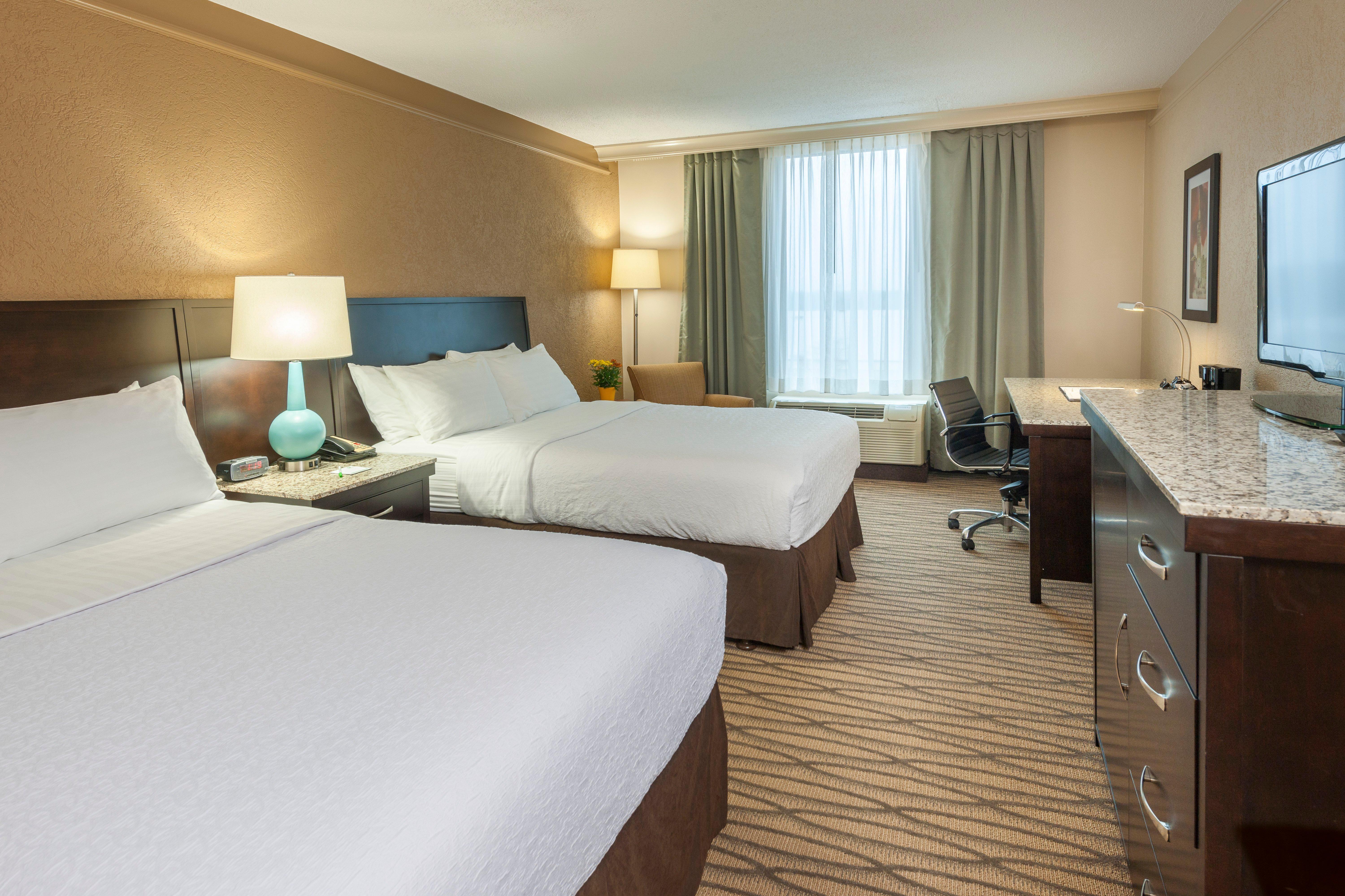 Best Western Plus Strongsville Cleveland Exterior photo