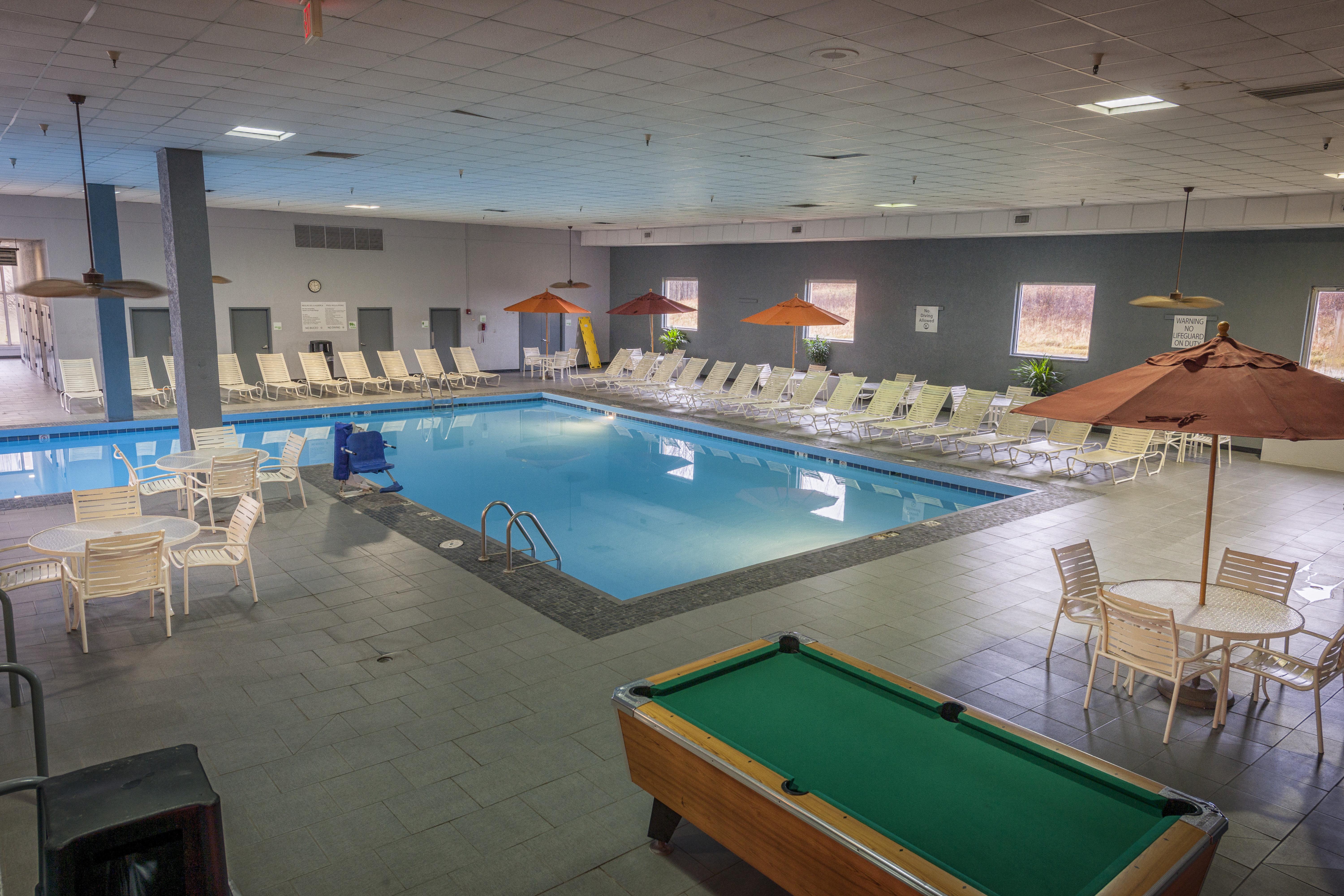 Best Western Plus Strongsville Cleveland Exterior photo