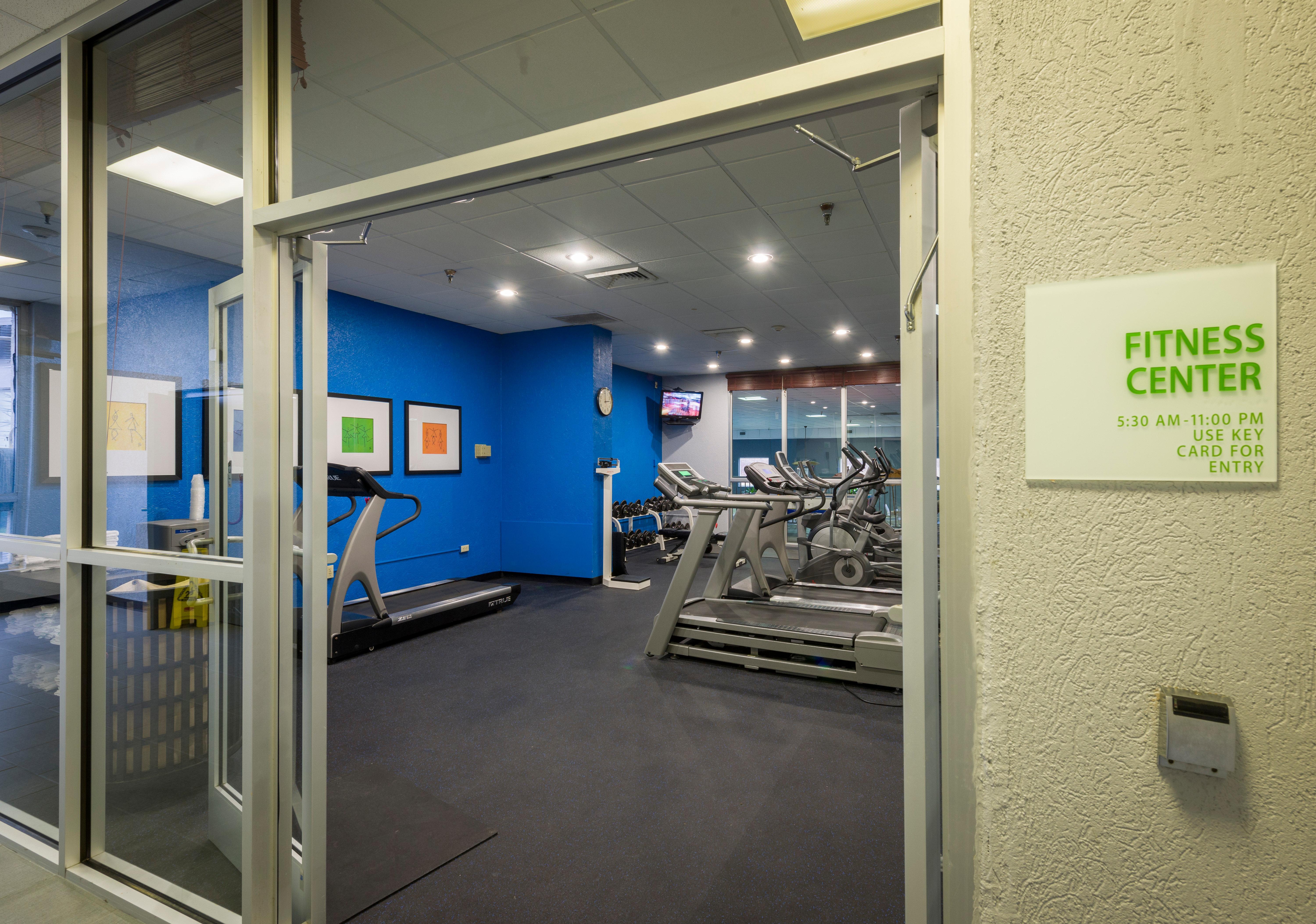 Best Western Plus Strongsville Cleveland Exterior photo