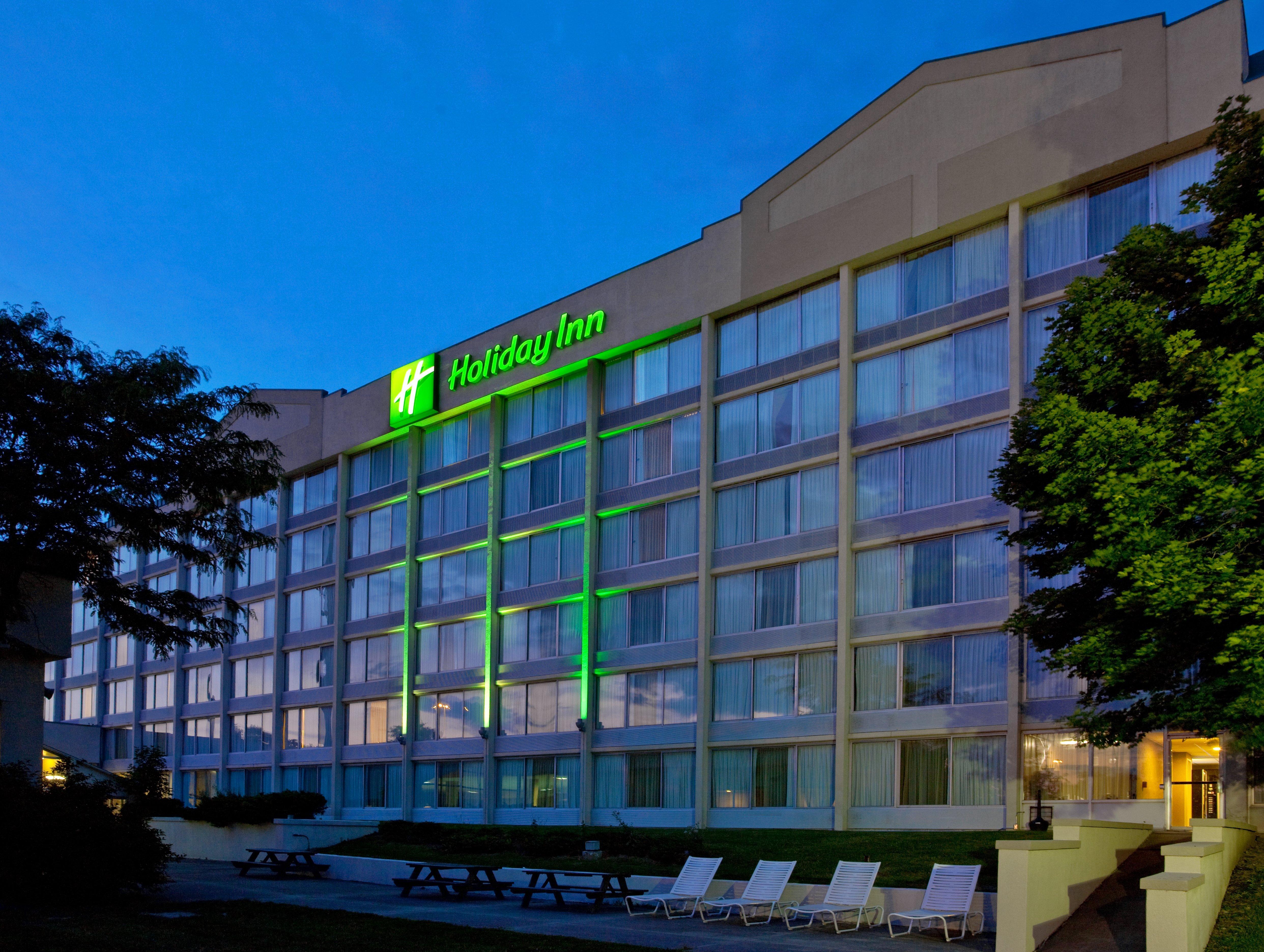 Best Western Plus Strongsville Cleveland Exterior photo