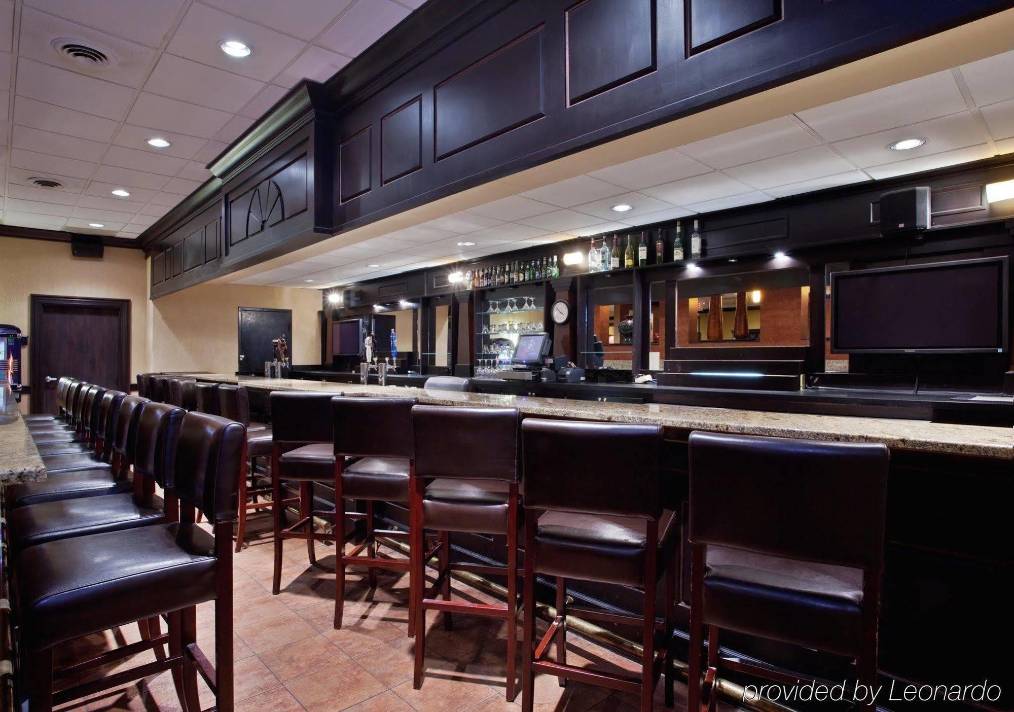 Best Western Plus Strongsville Cleveland Exterior photo