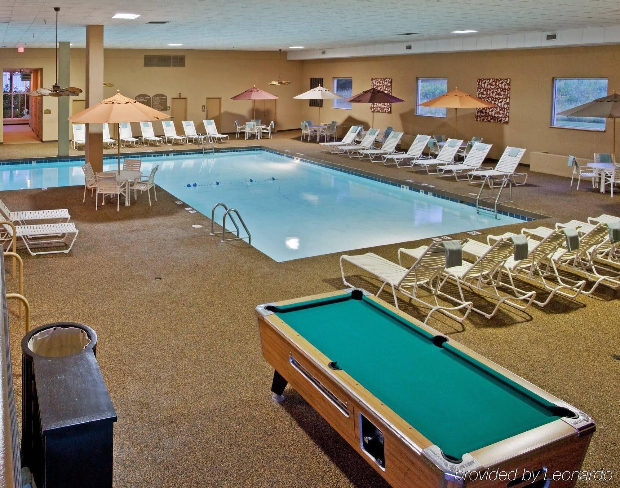 Best Western Plus Strongsville Cleveland Exterior photo